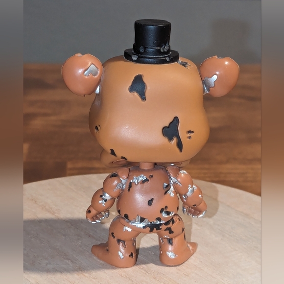 Funko Pop Five Nights at Freddy’s Nightmare Freddy 2016 - Picture 3 of 8